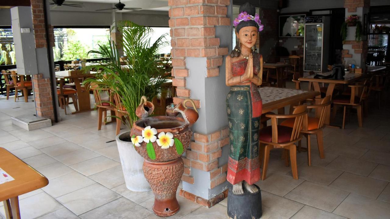Klein Heidelberg Guesthouse Pattaya Exterior photo