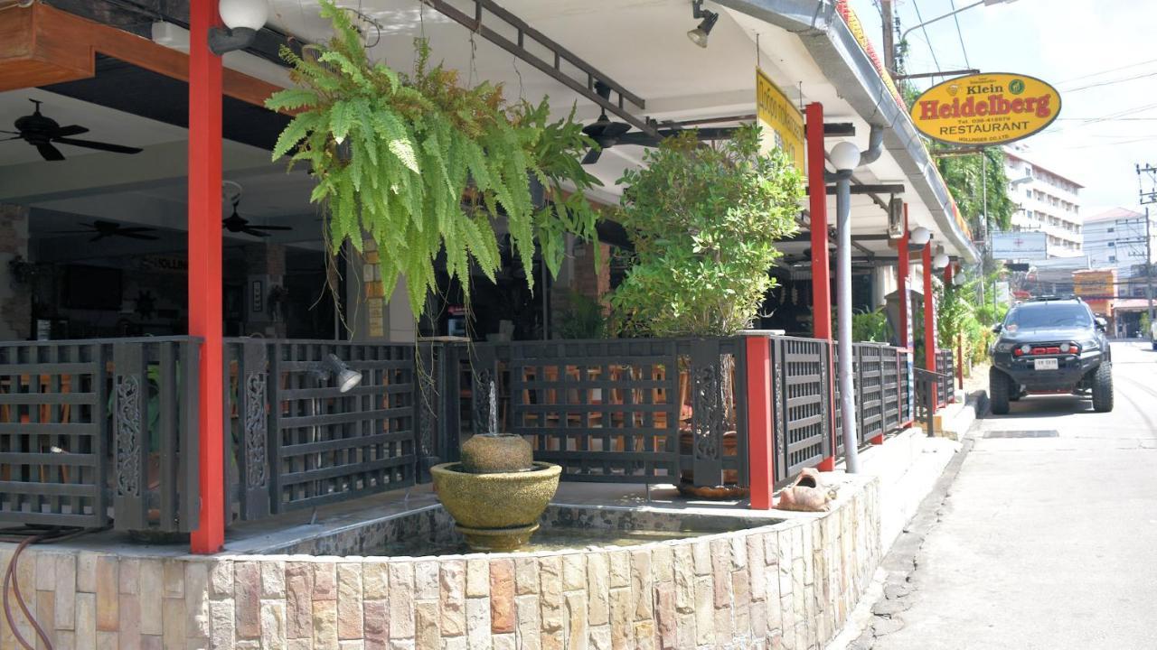 Klein Heidelberg Guesthouse Pattaya Exterior photo