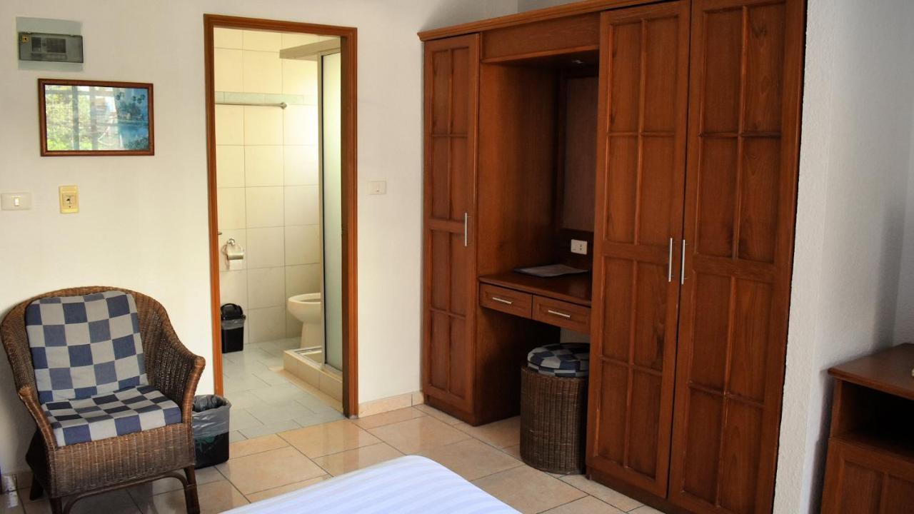 Klein Heidelberg Guesthouse Pattaya Exterior photo