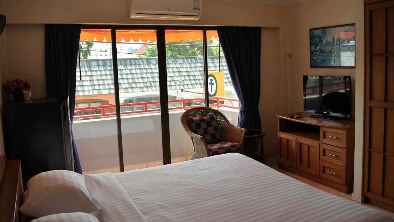 Klein Heidelberg Guesthouse Pattaya Exterior photo